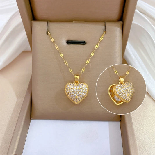 Elegant Pearls Heart Shaped Shells Necklace Pendant with Full Rhinestones Detail R3MC