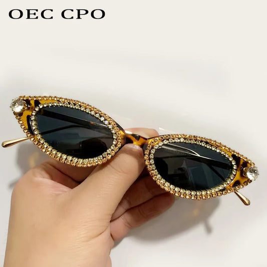 Cat Eye Diamond Sunglasses Women Unique Luxury Rhinestone Fashion Eyewear Female Small Frame Sun Glasses UV400