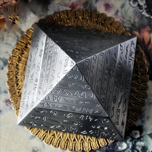 R3MC DIY Crafts Soap Wax Plaster Resin Casting Mold DIY UV Crystal Epoxy Resin Mold Pyramid Ashtray Casting Silicone Mould